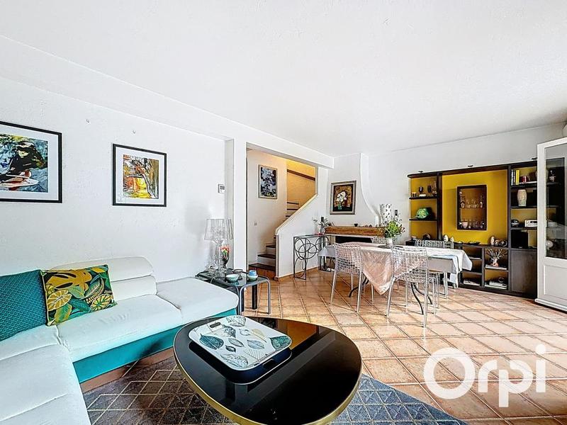 Maison - 103 m² - 4 pièces