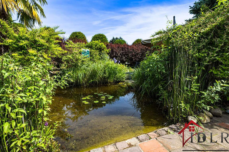 Propriété - 460 m² - 14 pièces