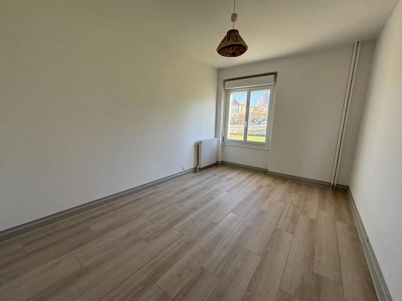 Appartement - 155 m² - 6 pièces