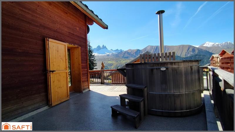 Châlet - 194 m² - 7 pièces