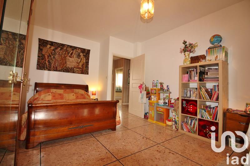 Appartement - 209 m² - 5 pièces