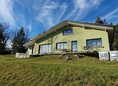 Maison - 142 m² - 5 pièces