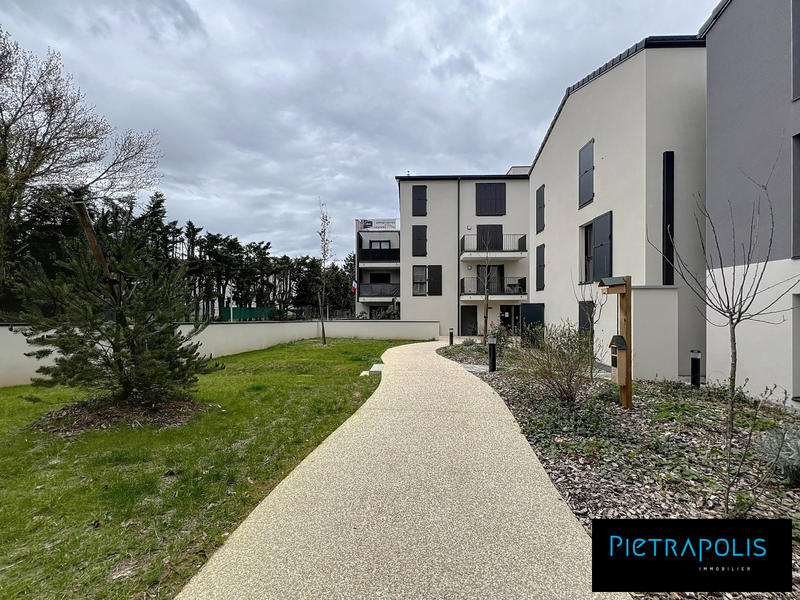 Duplex - 97 m² - 5 pièces