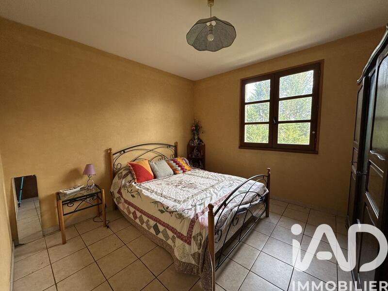 Maison - 113 m² - 6 pièces