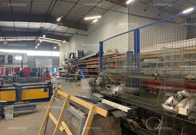 Local d'activité / Entrepôt - 1 500 m²