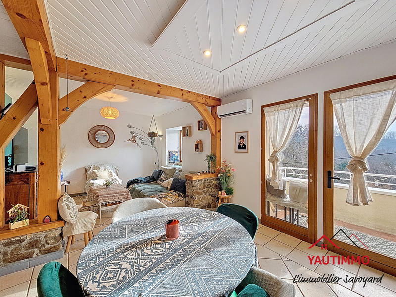 Appartement - 106 m² - 5 pièces