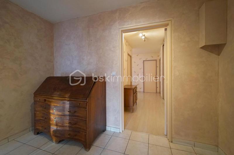 Appartement - 105 m² - 5 pièces