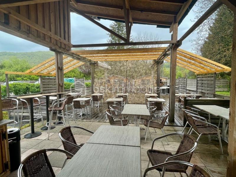 Local commercial - 630 m² - 20 pièces