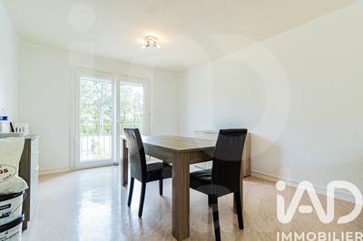 Maison - 94 m² - 4 pièces