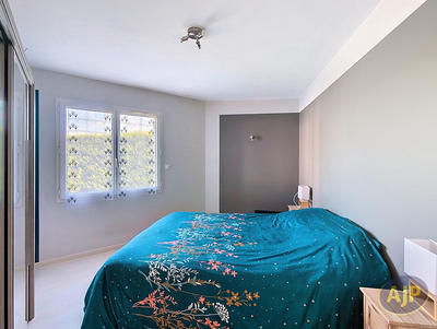 Maison - 148 m² - 6 pièces