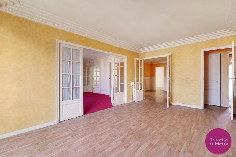 Appartement - 147 m² - 6 pièces