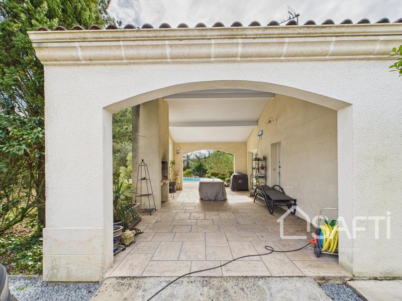 Villa - 245 m² - 7 pièces