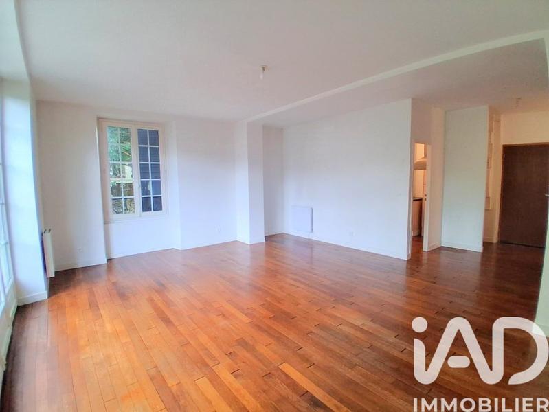 Appartement - 85 m² - 3 pièces