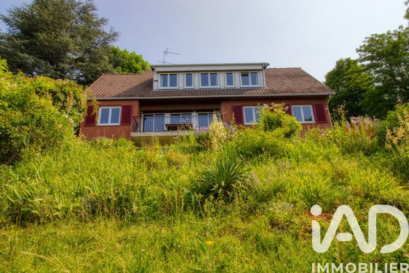 Maison - 230 m² - 10 pièces