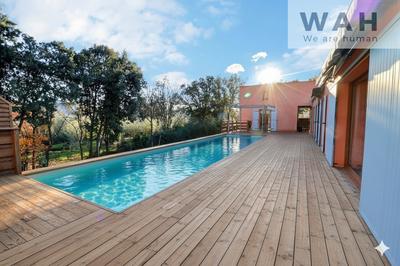 Villa - 160 m² - 6 pièces