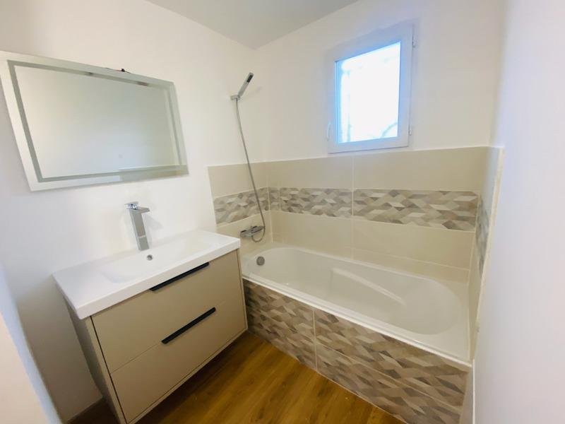 Maison - 74 m² - 4 pièces