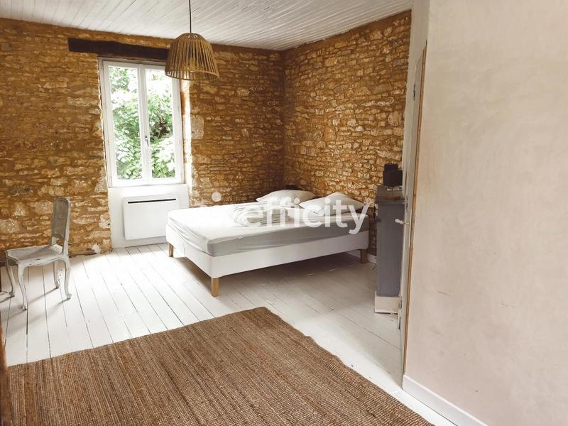 Maison - 210 m² - 7 pièces