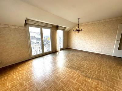 Appartement - 84 m² - 4 pièces