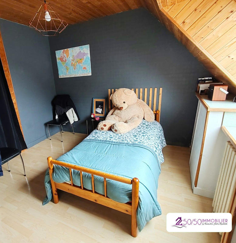 Maison - 135 m² - 7 pièces