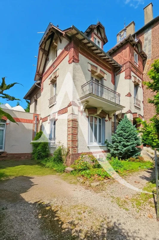 Maison - 182 m² - 5 pièces
