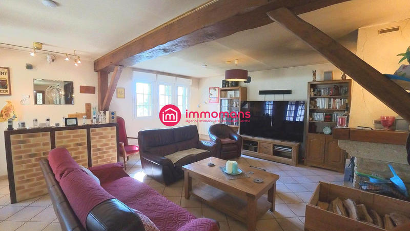 Maison - 165 m² - 11 pièces