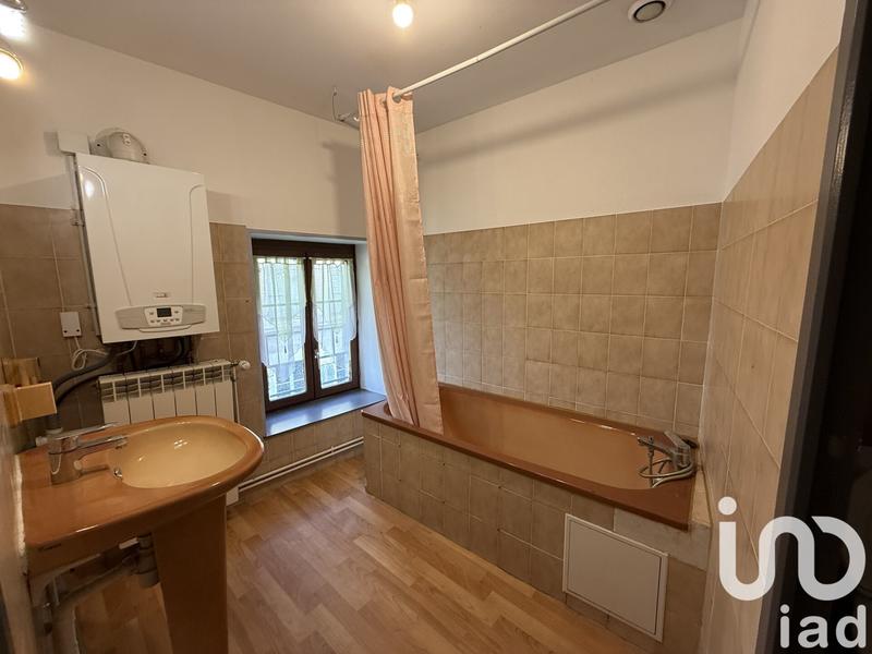 Appartement - 90 m² - 4 pièces