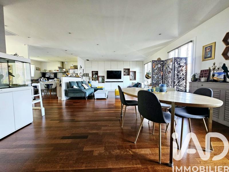 Maison - 150 m² - 5 pièces