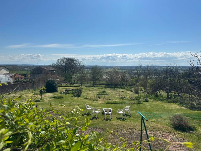 Maison - 188 m² - 7 pièces