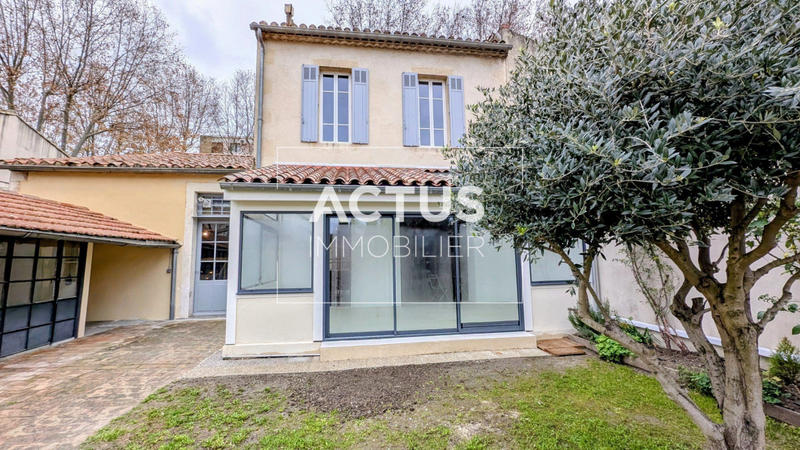 Maison - 155 m² - 6 pièces