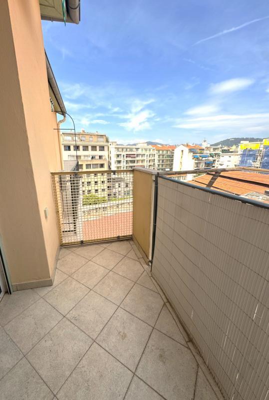 Appartement - 83 m² - 3 pièces