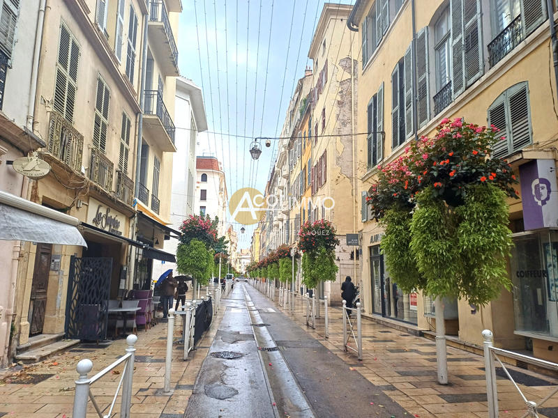 Local commercial - 24 m²