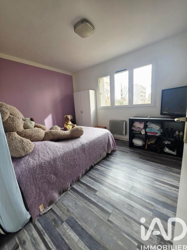 Appartement - 84 m² - 4 pièces