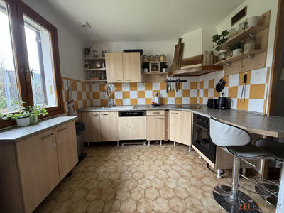 Villa - 90 m² - 4 pièces