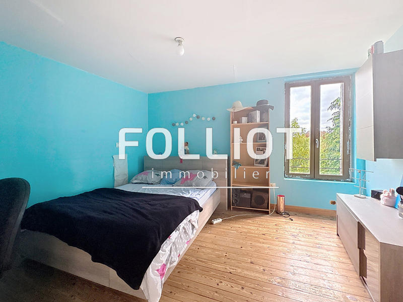 Maison - 180 m² - 8 pièces