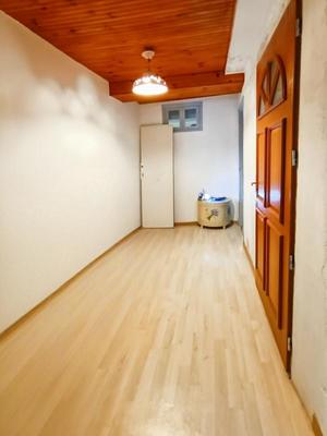 Studio - 89 m² - 3 pièces