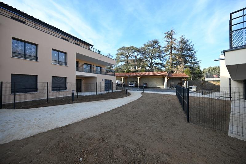 Appartement - 102 m² - 4 pièces