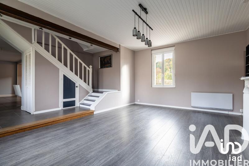 Maison - 180 m² - 13 pièces