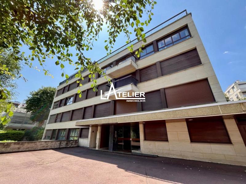 Appartement - 131 m² - 5 pièces