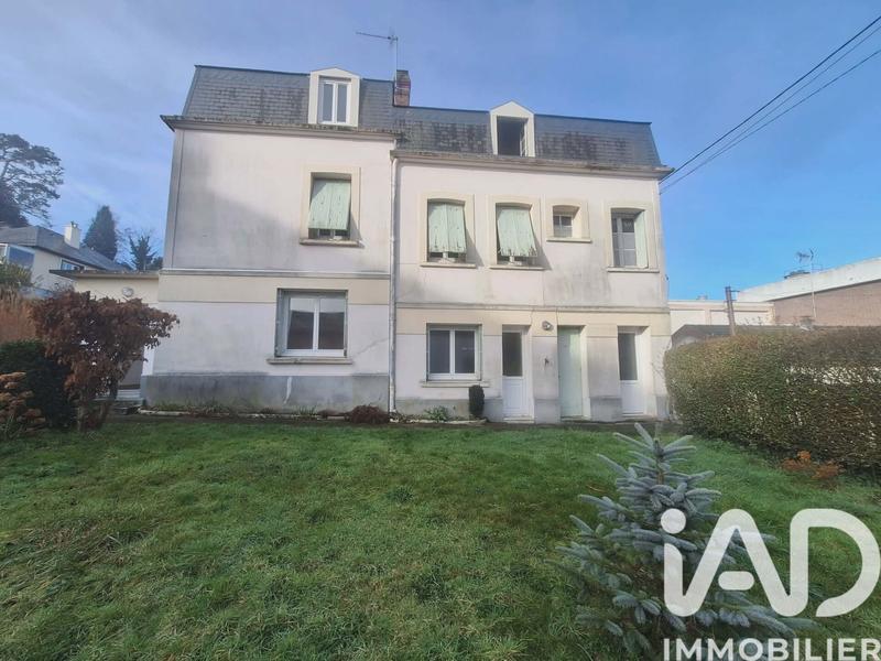 Maison - 170 m² - 8 pièces