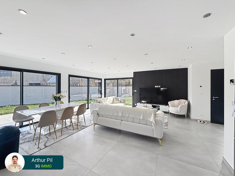 Maison - 125 m² - 5 pièces