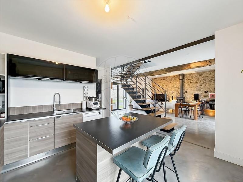 Maison - 115 m² - 4 pièces