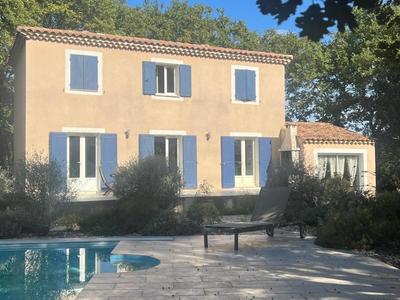 Maison - 107 m² - 4 pièces