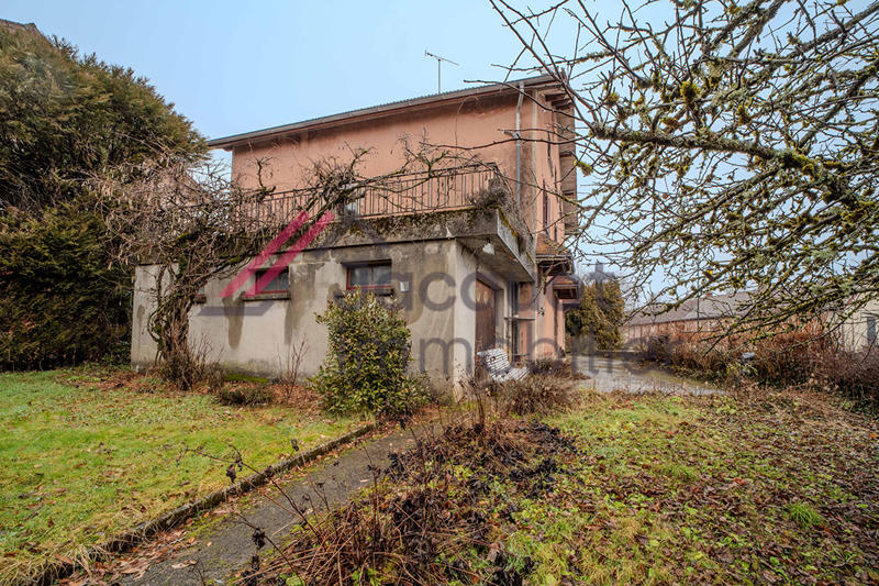 Maison - 182 m² - 9 pièces