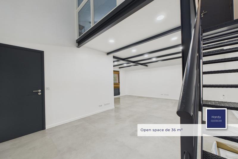 Bureau - 68 m² - 2 pièces