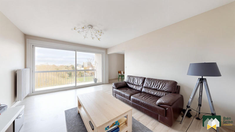 Appartement - 83 m² - 4 pièces