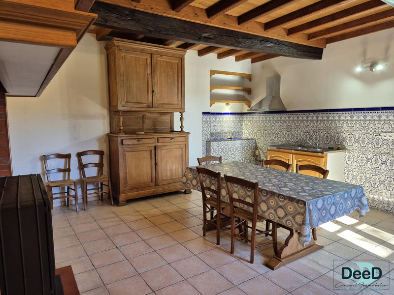 Maison - 230 m² - 5 pièces