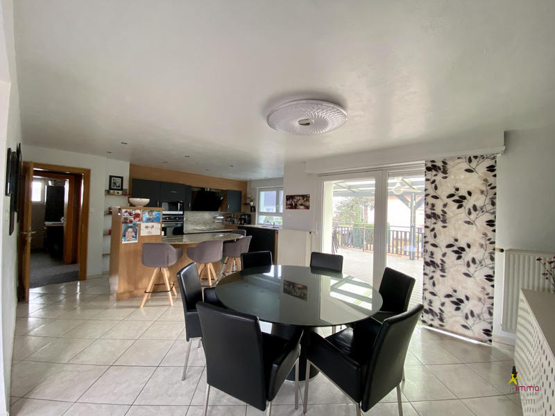 Maison - 159 m² - 6 pièces