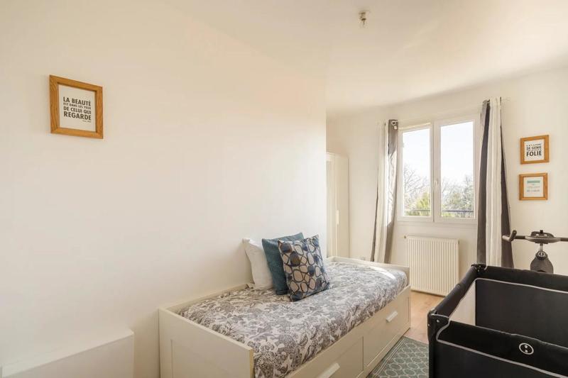 Maison - 110 m² - 6 pièces