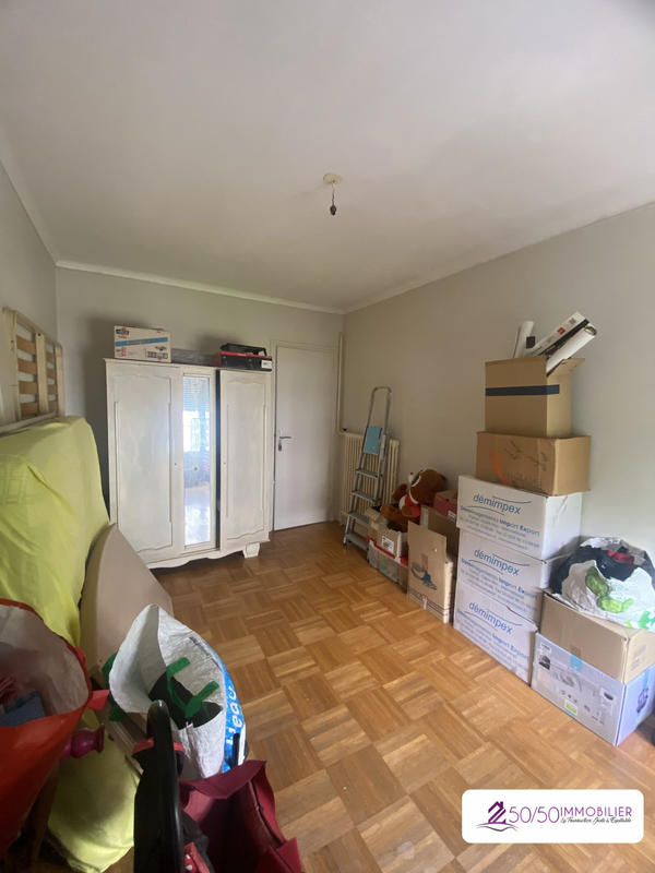 Appartement - 81 m² - 4 pièces