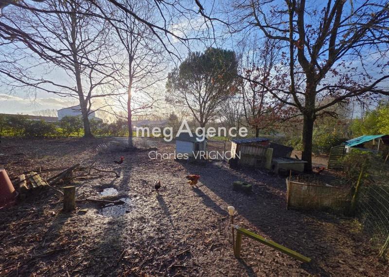 Terrain constructible - 750 m²